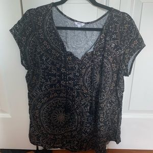 Sonoma (Kohl’s) Patterned tie up blouse